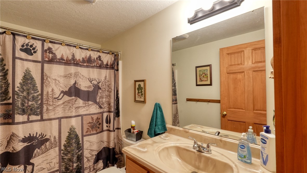 15825 Freedom Road Kimbolton OH 43749