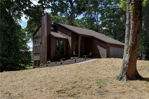 2883 Mara Loma Circle Wooster OH 44691