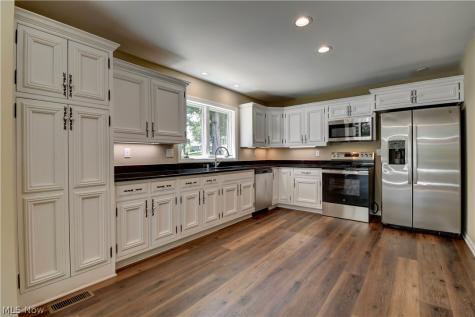 2883 Mara Loma Circle Wooster OH 44691