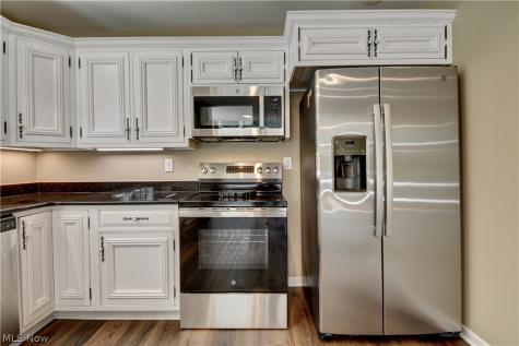 2883 Mara Loma Circle Wooster OH 44691