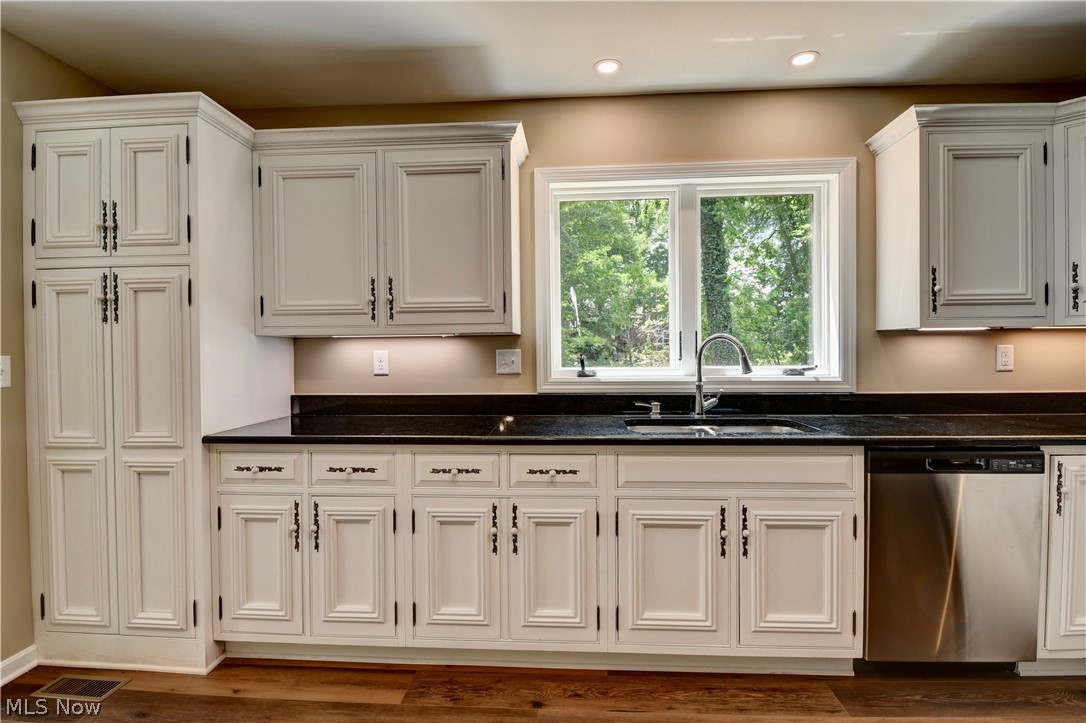 2883 Mara Loma Circle Wooster OH 44691