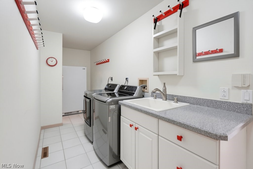 2596 Dodd Road Willoughby Hills OH 44094