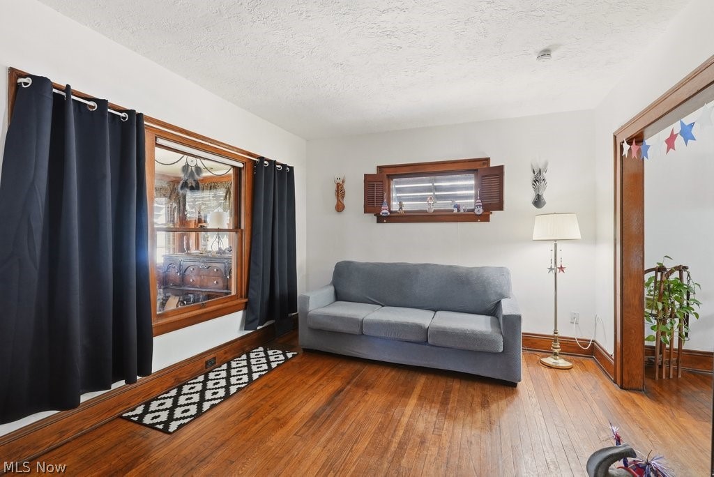 8101 Vineyard Avenue Cleveland OH 44105