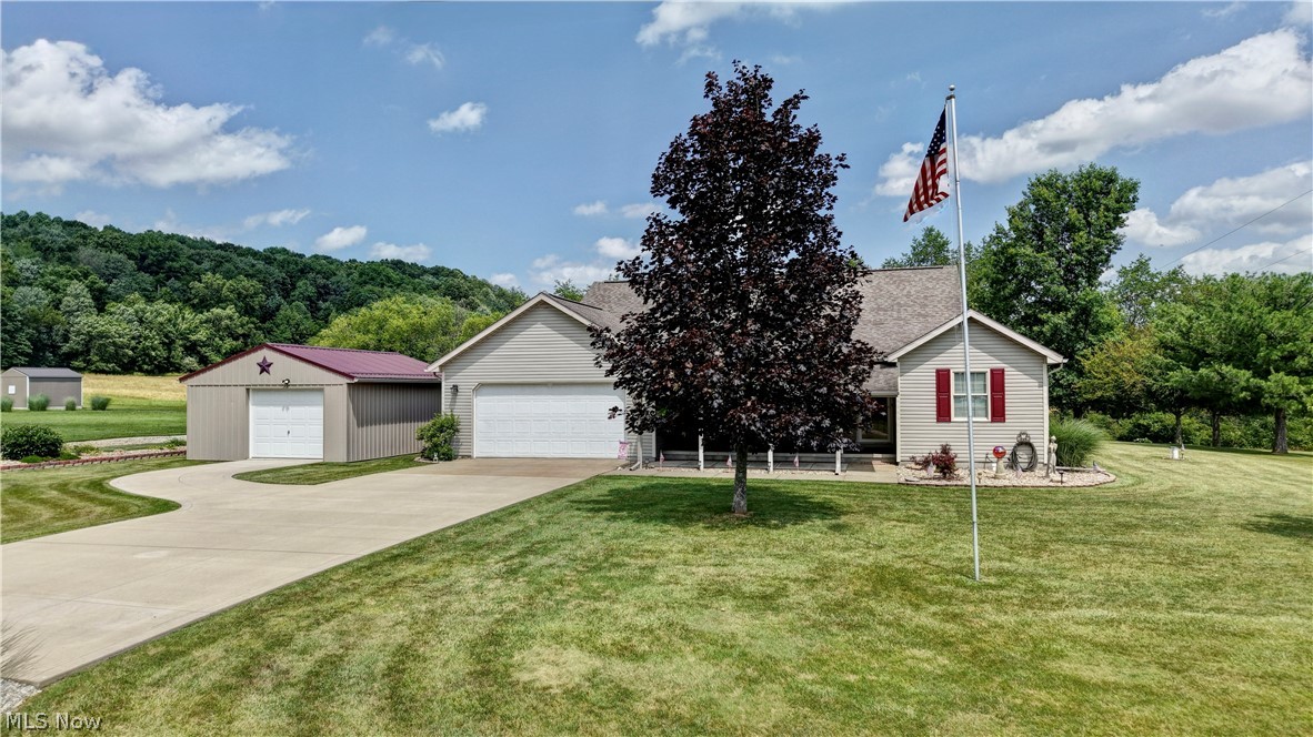 4314 Sherrod Valley Drive SW Sherrodsville OH 44675