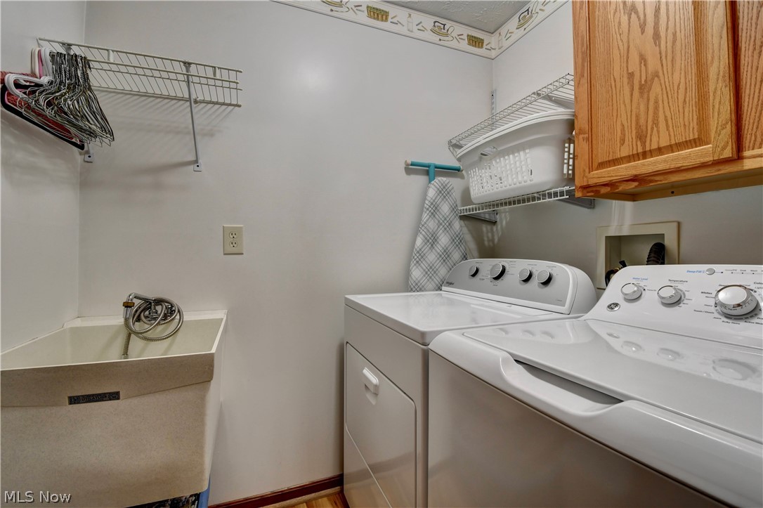 4314 Sherrod Valley Drive SW Sherrodsville OH 44675