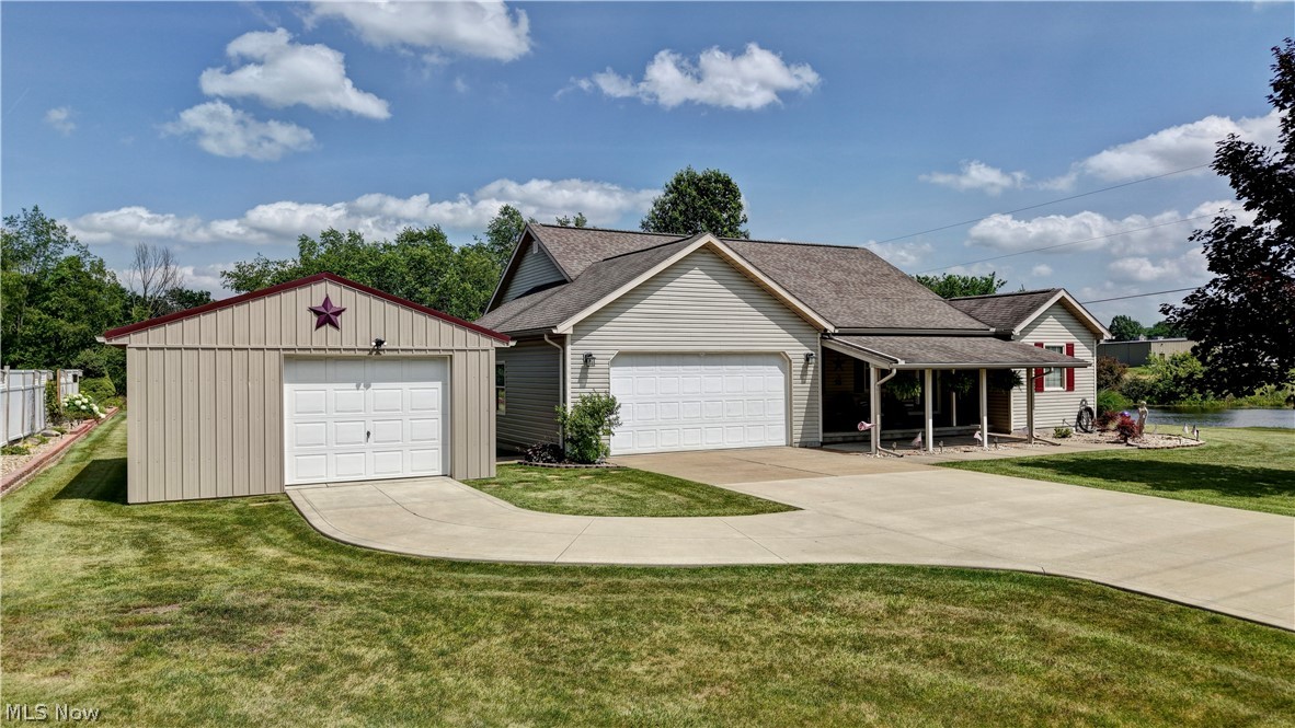 4314 Sherrod Valley Drive SW Sherrodsville OH 44675