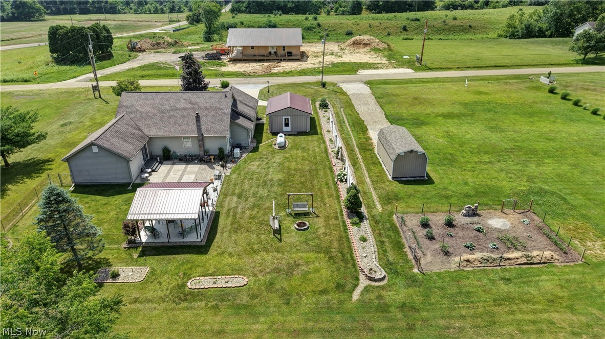 4314 Sherrod Valley Drive SW Sherrodsville OH 44675