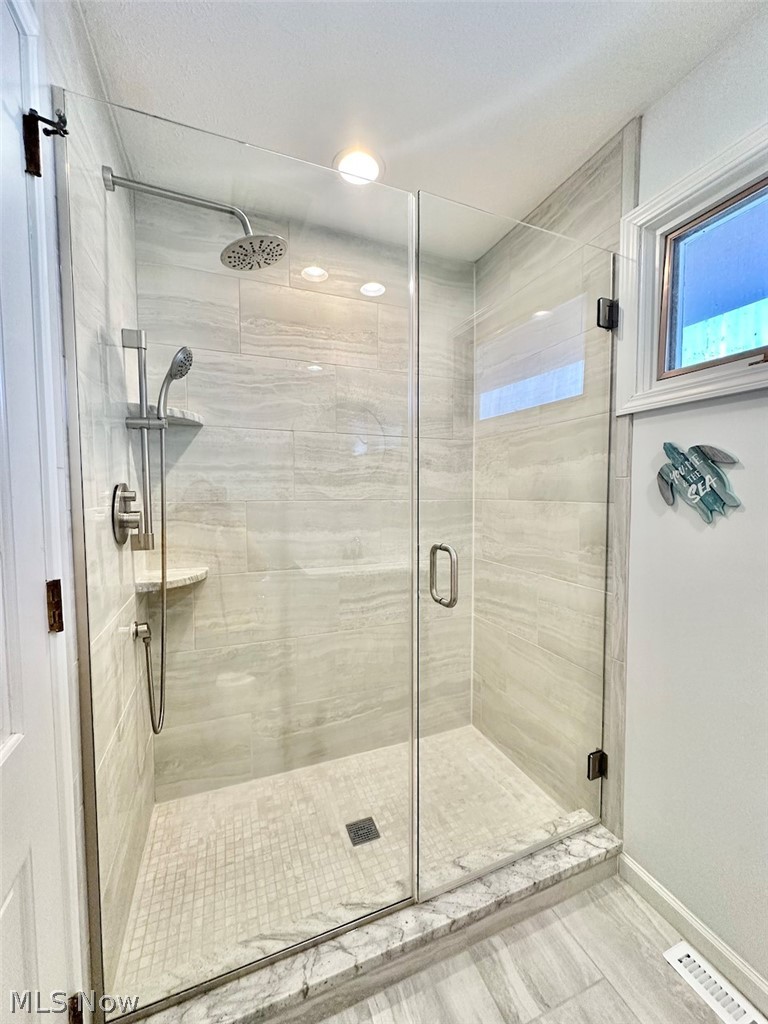 8630 Hollis Lane Brecksville OH 44141