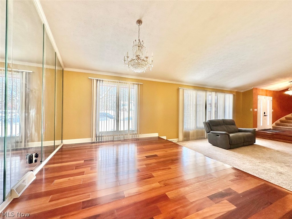 8630 Hollis Lane Brecksville OH 44141
