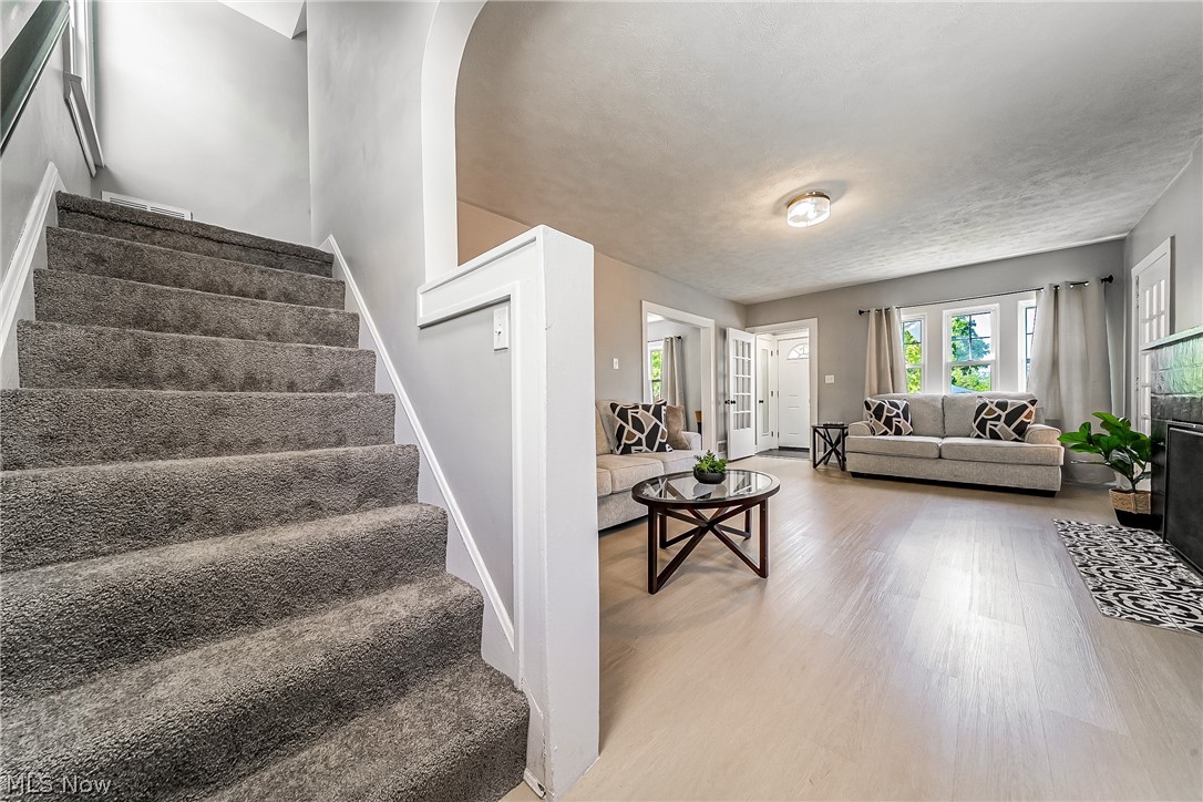 1893 Janette Avenue Cleveland Heights OH 44118