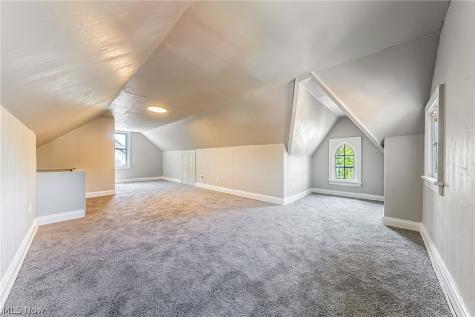 1893 Janette Avenue Cleveland Heights OH 44118