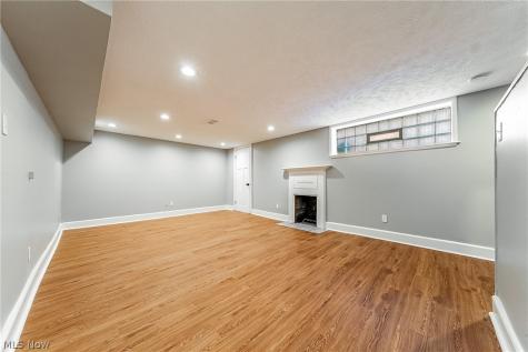 1893 Janette Avenue Cleveland Heights OH 44118