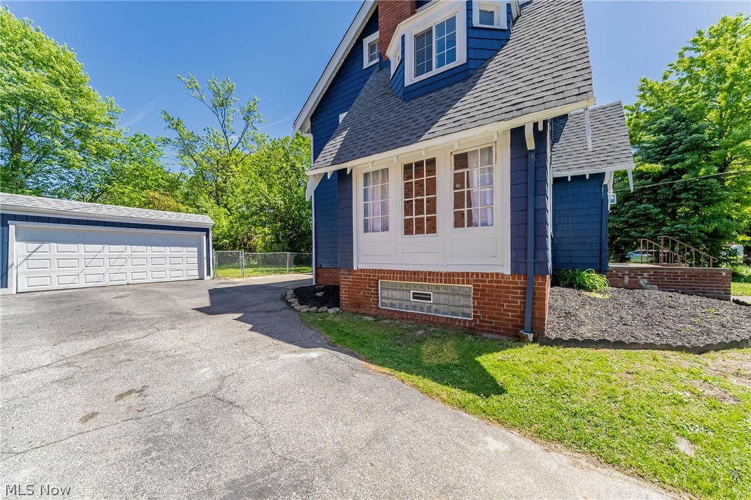 1893 Janette Avenue Cleveland Heights OH 44118