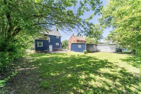 1893 Janette Avenue Cleveland Heights OH 44118
