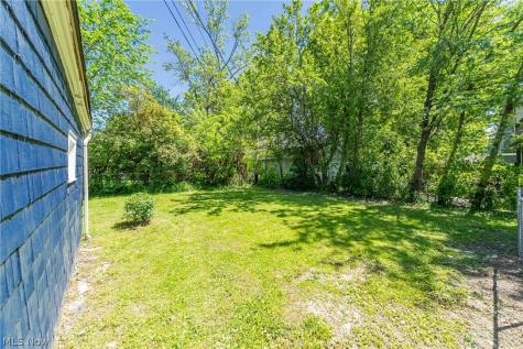 1893 Janette Avenue Cleveland Heights OH 44118
