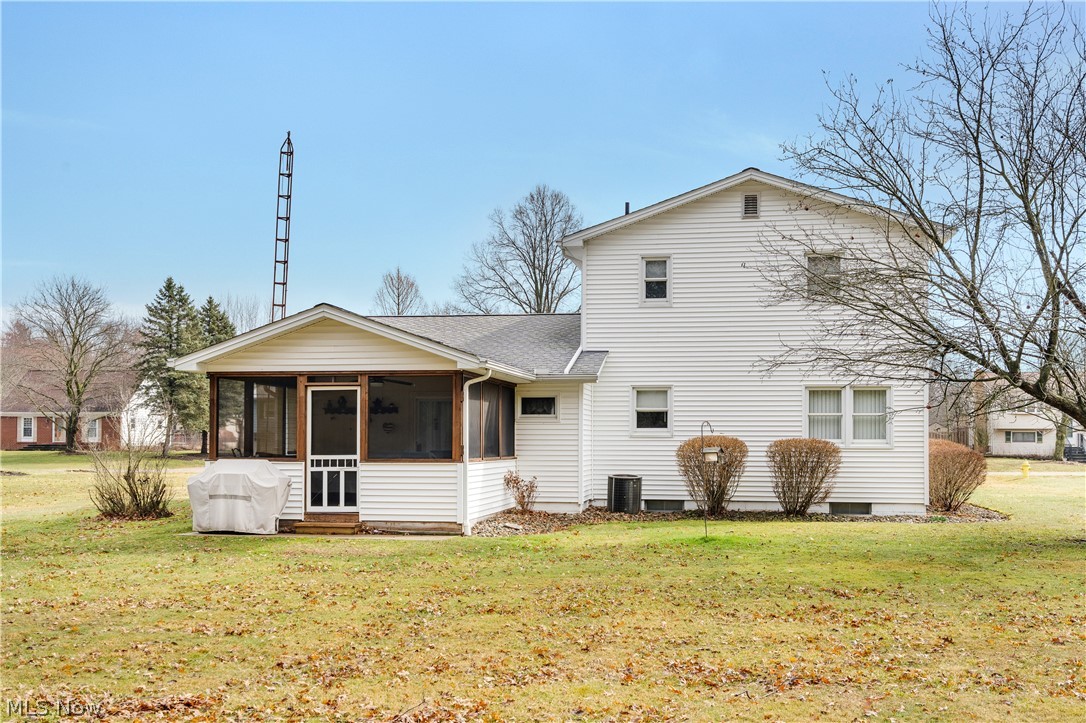 2684 Lydia Drive SW Warren OH 44481