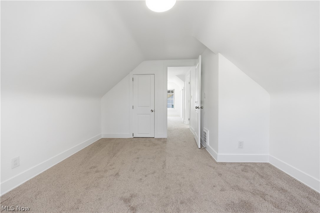 5606 Mount Everett Road Hubbard OH 44425