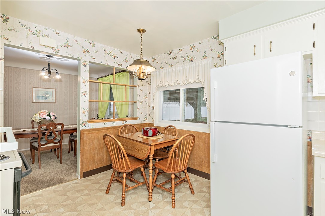 1272 Bonnie Lane Mayfield Heights OH 44124