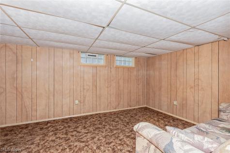 1272 Bonnie Lane Mayfield Heights OH 44124