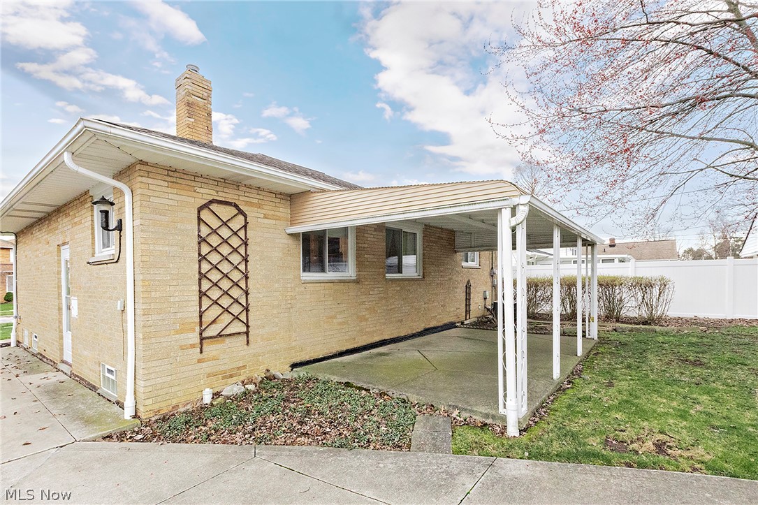 1272 Bonnie Lane Mayfield Heights OH 44124