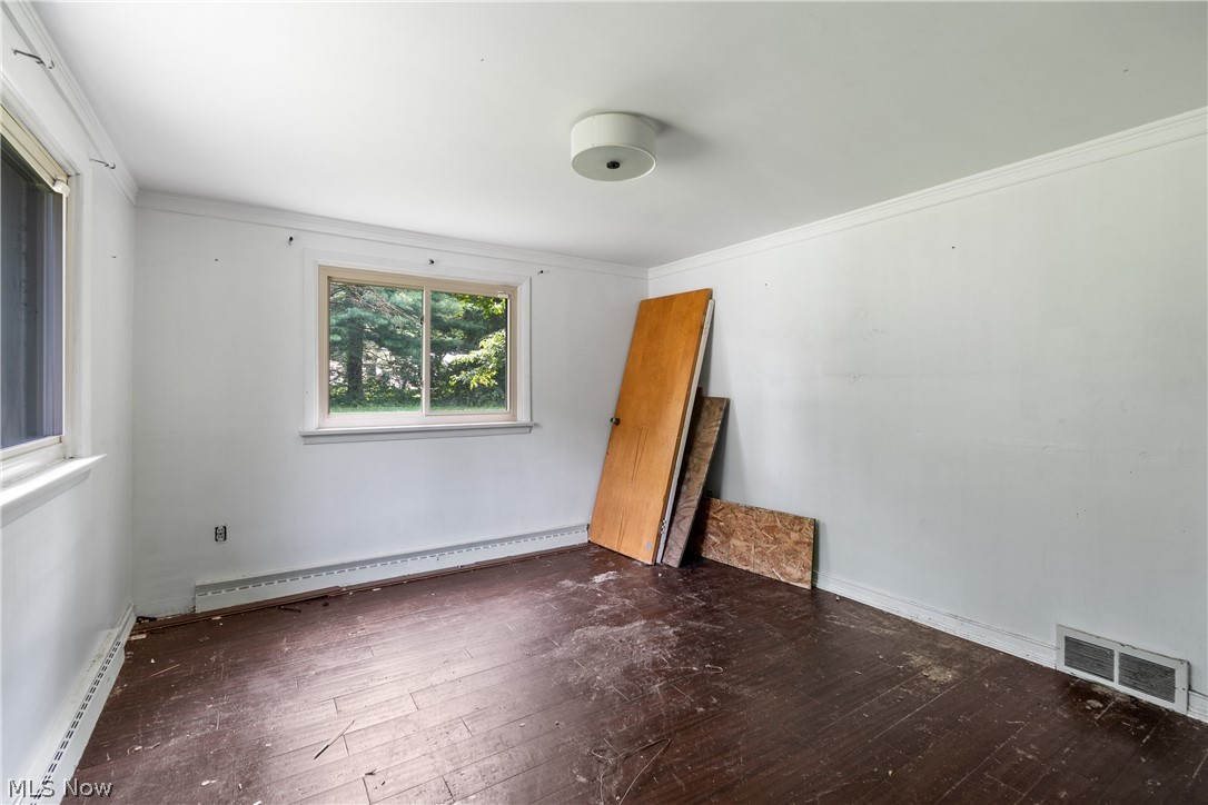 1219 Midland Avenue New Franklin OH 44203