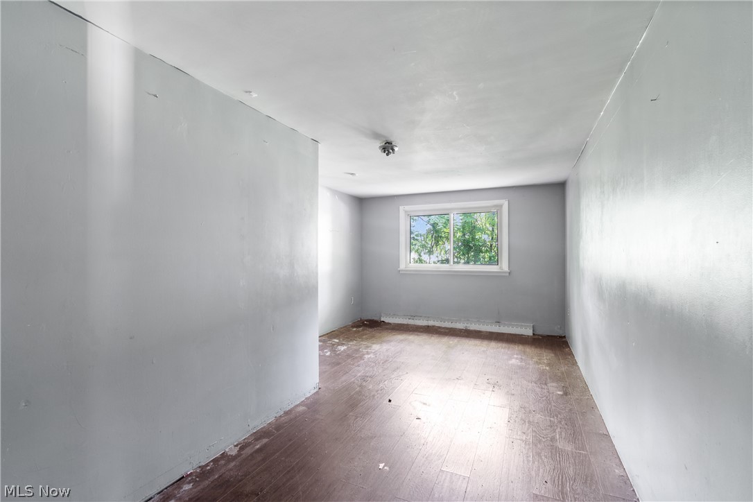 1219 Midland Avenue New Franklin OH 44203
