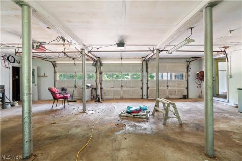 1219 Midland Avenue New Franklin OH 44203