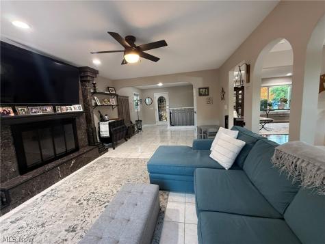 9740 Cedarwood Drive North Royalton OH 44133