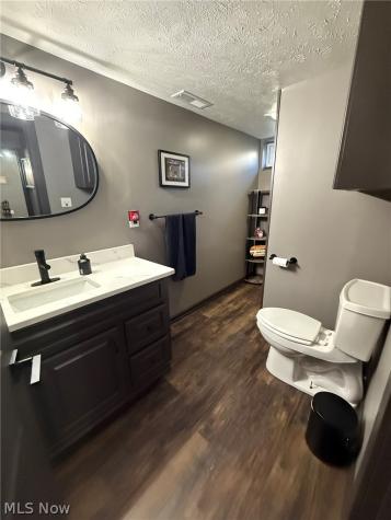 9740 Cedarwood Drive North Royalton OH 44133