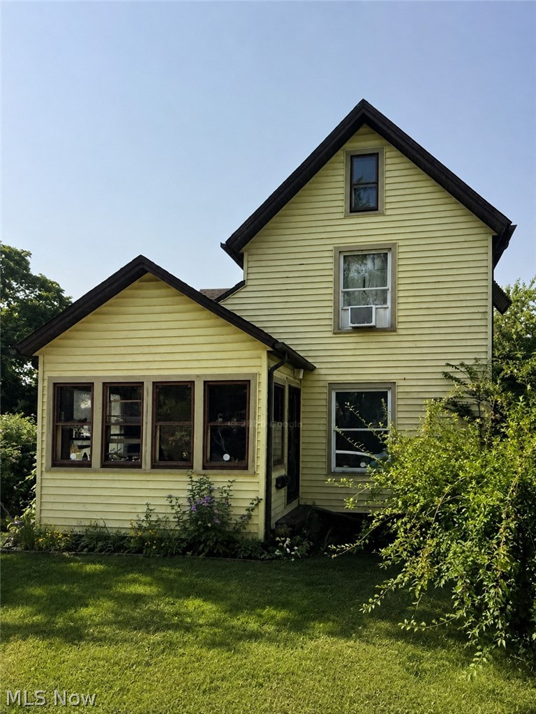 1906 Harvey Place SE Canton OH 44707