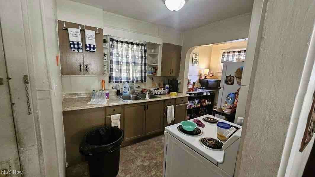 957 Bank Street Akron OH 44305