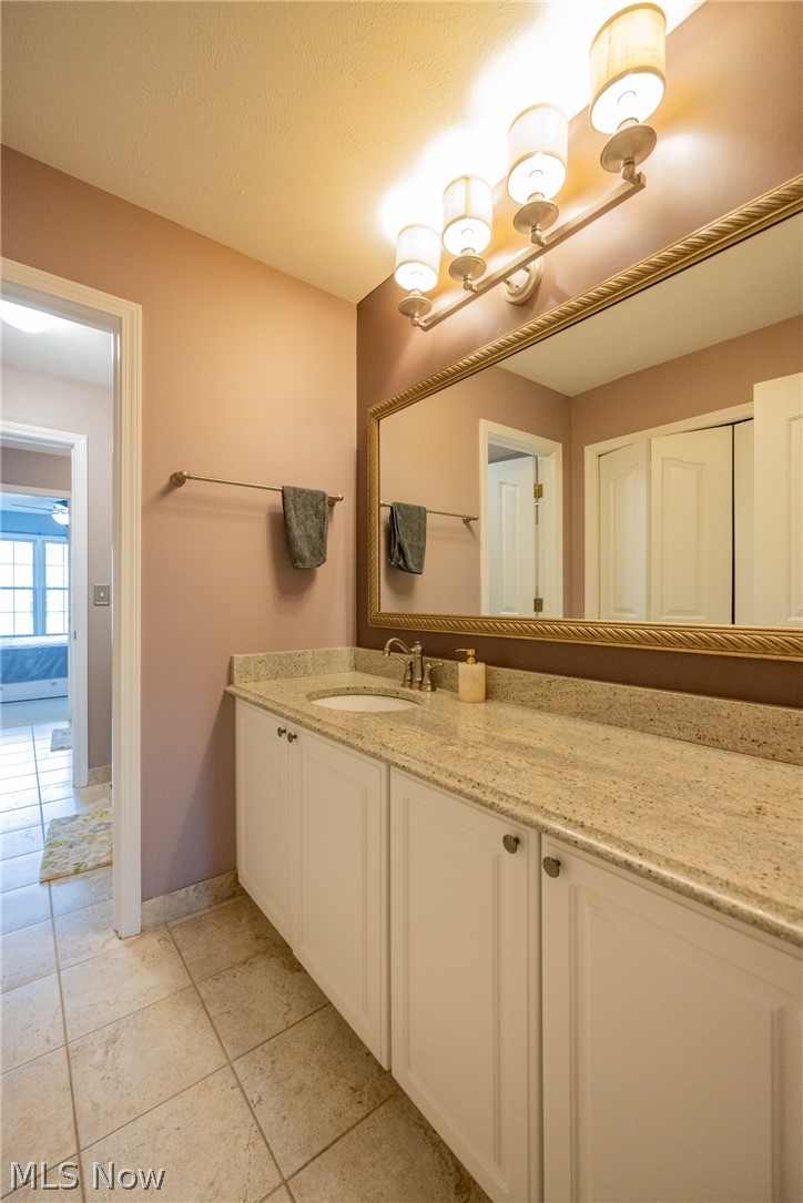 10082 Timothy Lane Twinsburg OH 44087