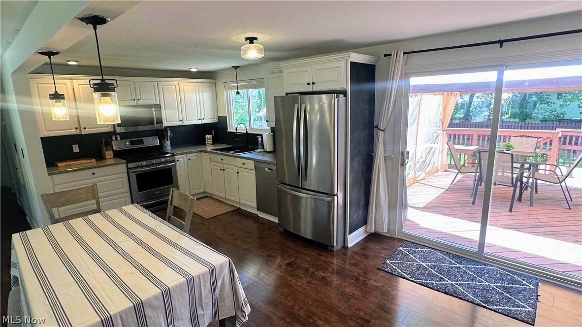 6280 Stafford Drive North Olmsted OH 44070