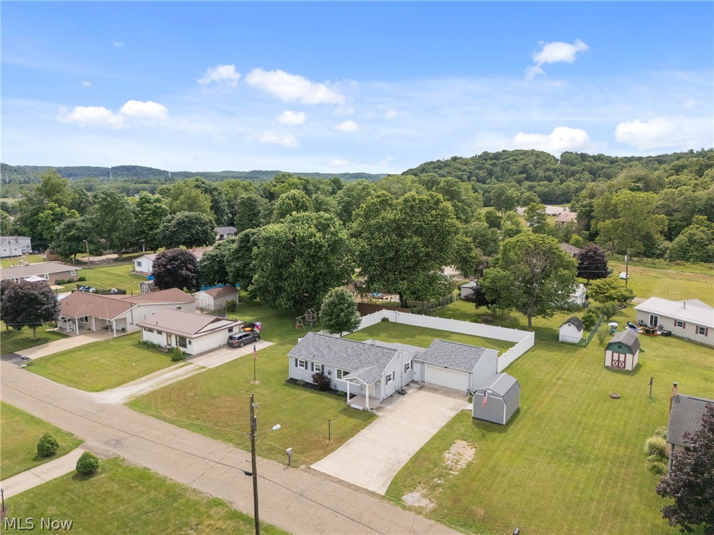 741 Cherry Street Malvern OH 44644