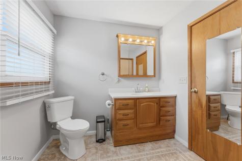 741 Cherry Street Malvern OH 44644