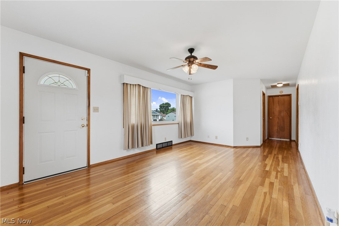 741 Cherry Street Malvern OH 44644