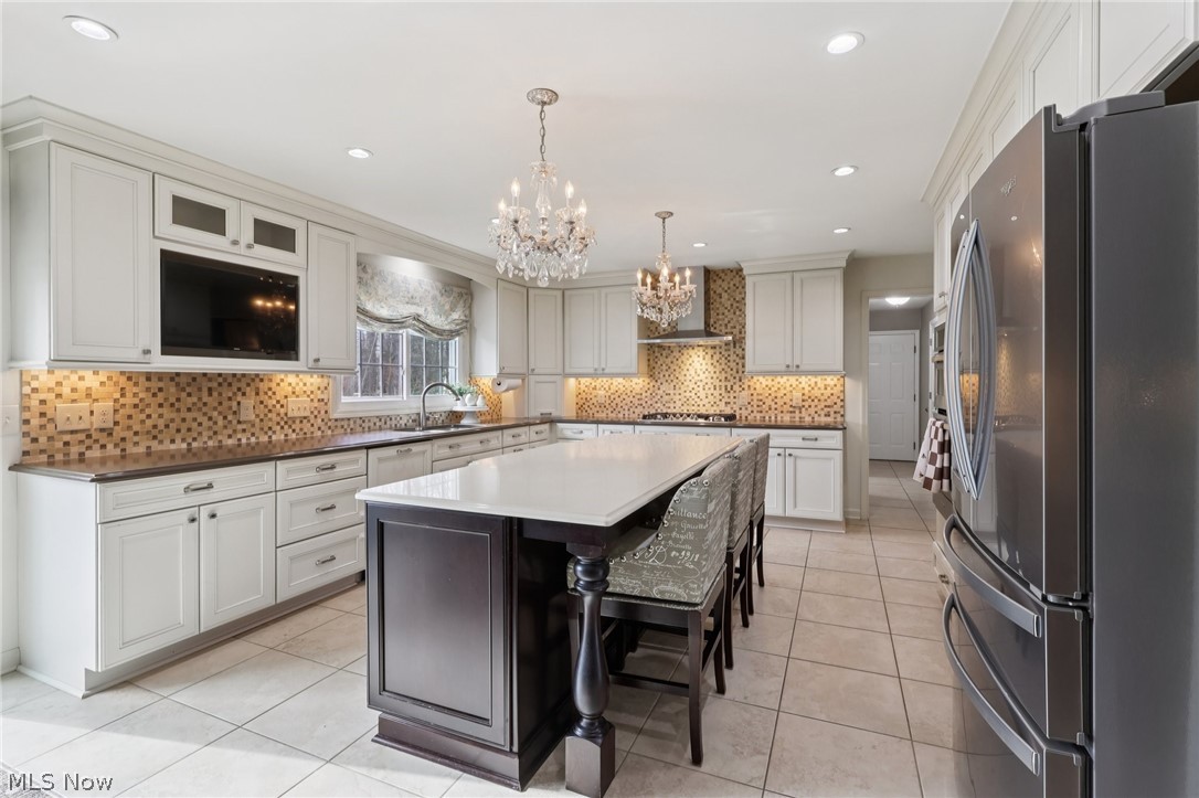 57 Fairfax Drive Chagrin Falls OH 44022
