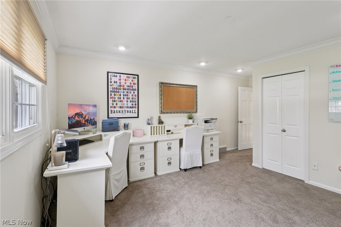 57 Fairfax Drive Chagrin Falls OH 44022