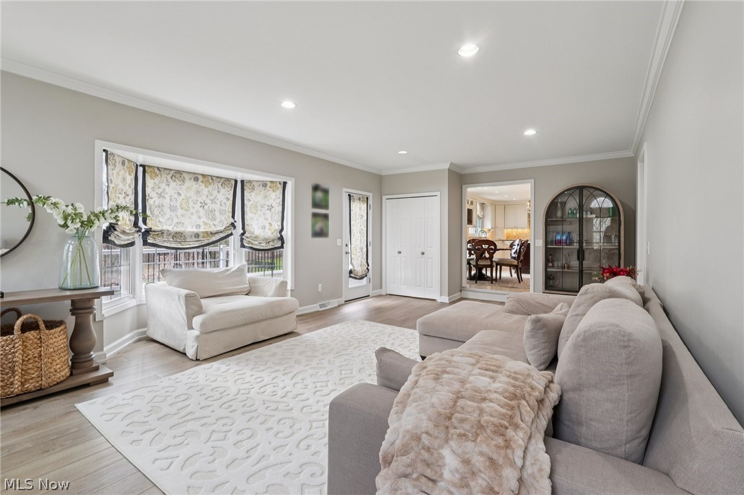57 Fairfax Drive Chagrin Falls OH 44022