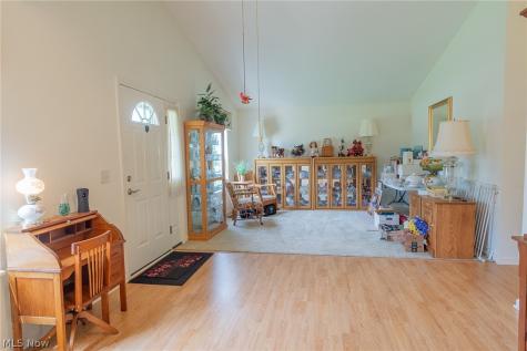 6433 Oberlin Road Amherst OH 44001