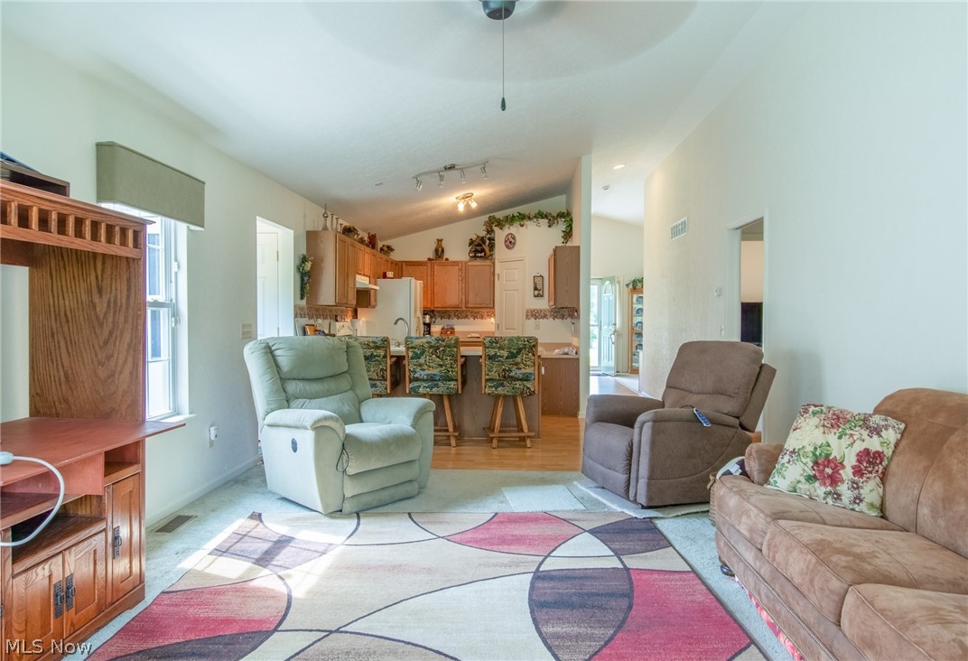 6433 Oberlin Road Amherst OH 44001