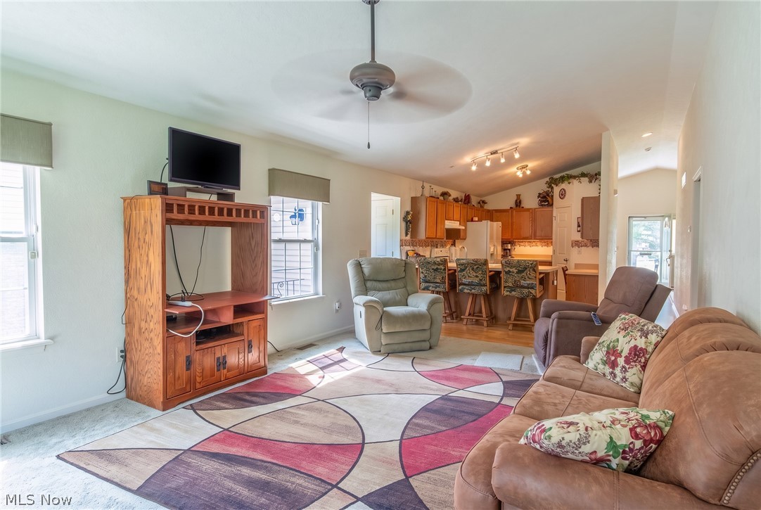 6433 Oberlin Road Amherst OH 44001