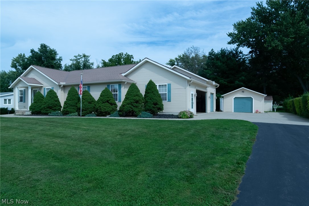 6433 Oberlin Road Amherst OH 44001