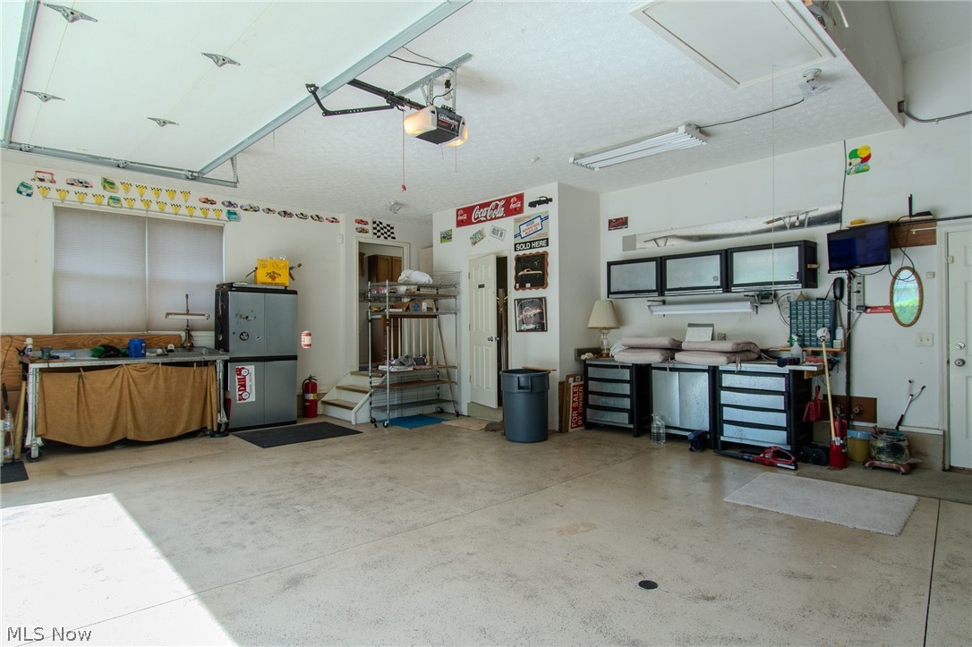 6433 Oberlin Road Amherst OH 44001