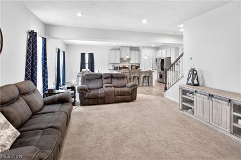 36283 Lands End Drive North Ridgeville OH 44039