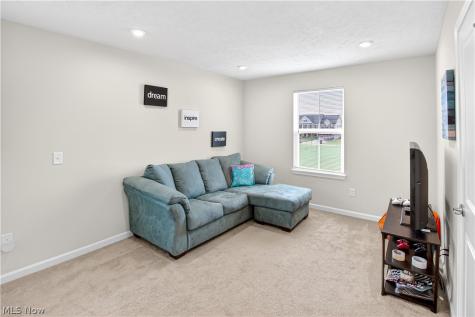 36283 Lands End Drive North Ridgeville OH 44039