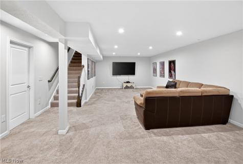 36283 Lands End Drive North Ridgeville OH 44039