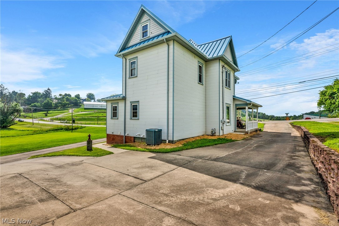 567 Grant Street Cadiz OH 43907