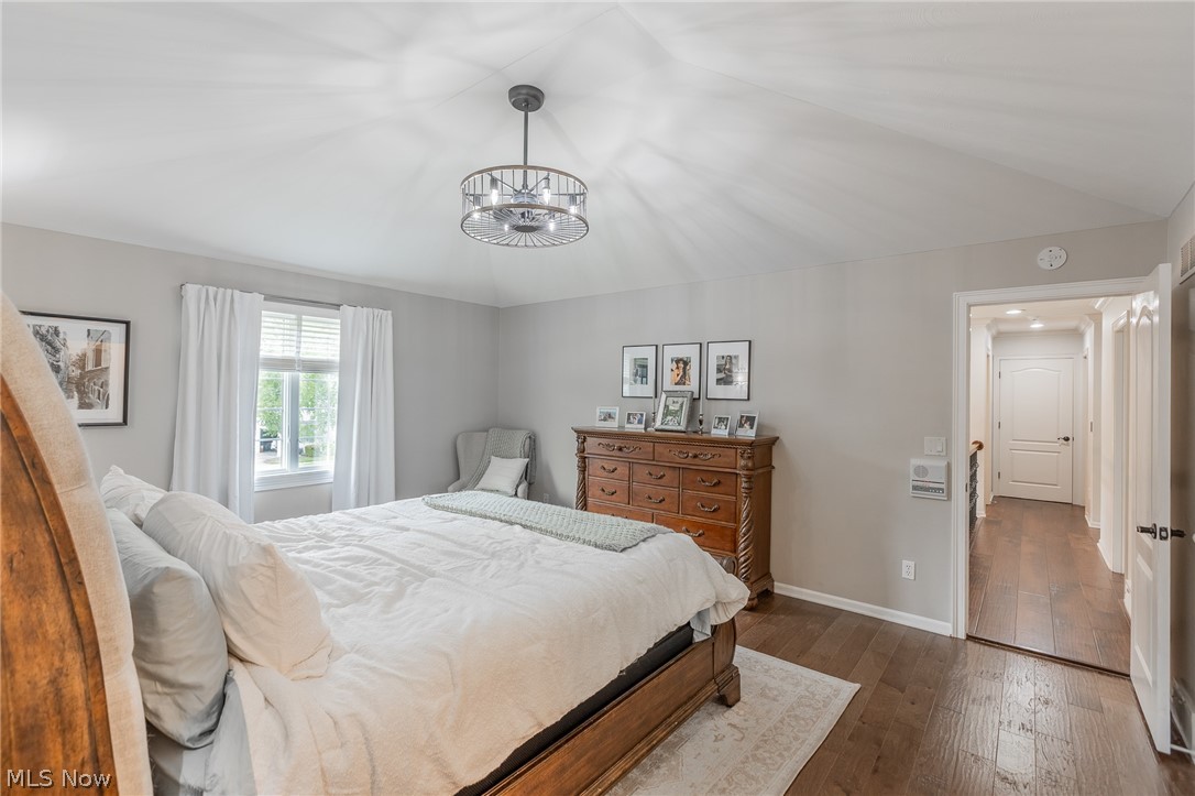 74 Oak Tree Canfield OH 44406