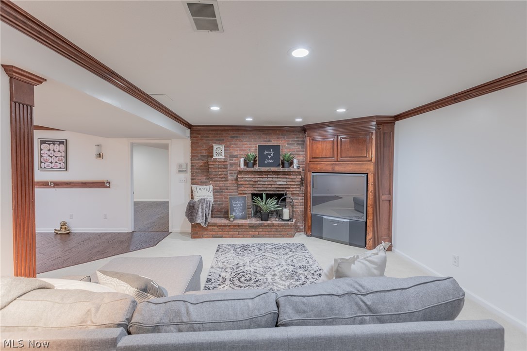 74 Oak Tree Canfield OH 44406
